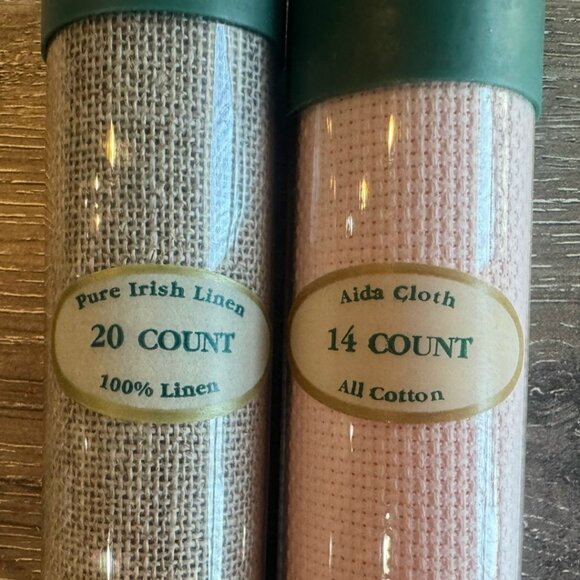 Set of 2 Charles Craft Classic Reserve 15" X 18" Aida Cloth/Pure Irish Linen - Picture 3 of 4